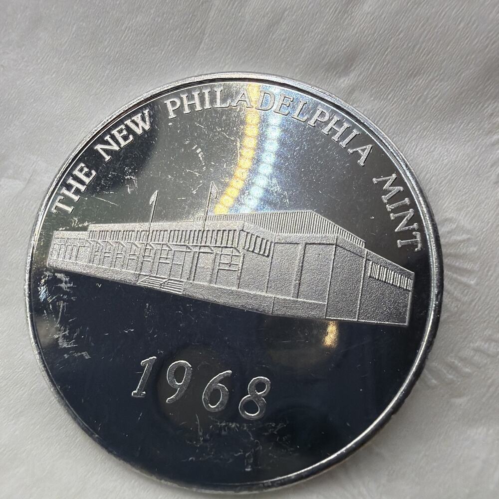 1968-TOKEN-MEDAL-THE NEW PHILADELPHIA MINT-